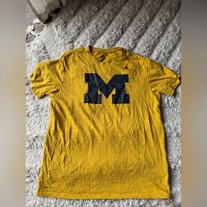 Michigan Nike Men's Yellow Tee Adult Large